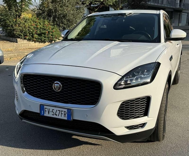 Usata Jaguar E-Pace R-Dynamic 179 CV (131 kW) 2019 Other SUV