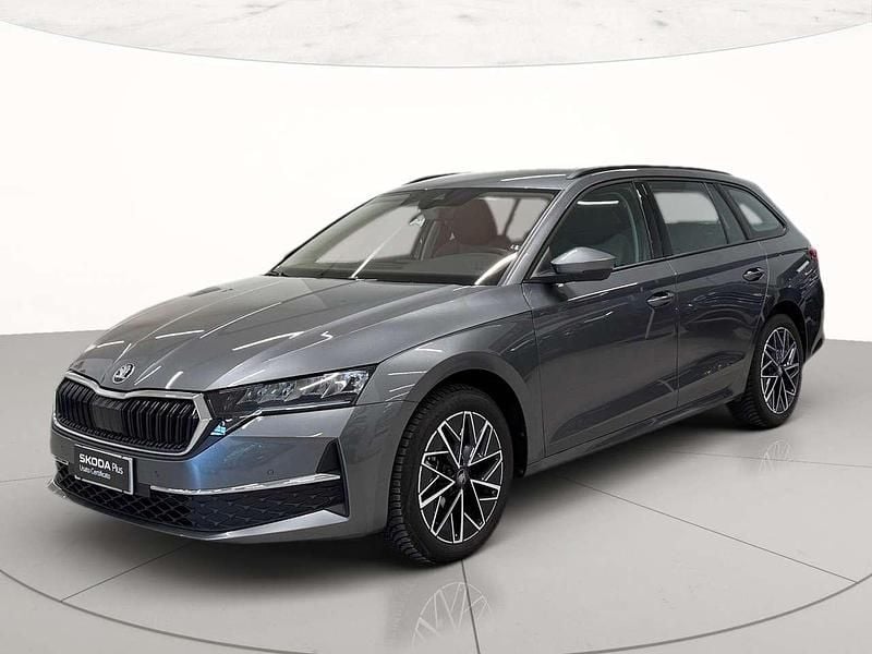 Usata Skoda Octavia Selection 150 CV (110 kW) 2025 Grigio graphite metallizzato Station wagon