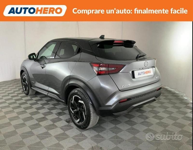 Usata Nissan Juke N-Connecta 143 CV (105 kW) 2023 Grigio SUV