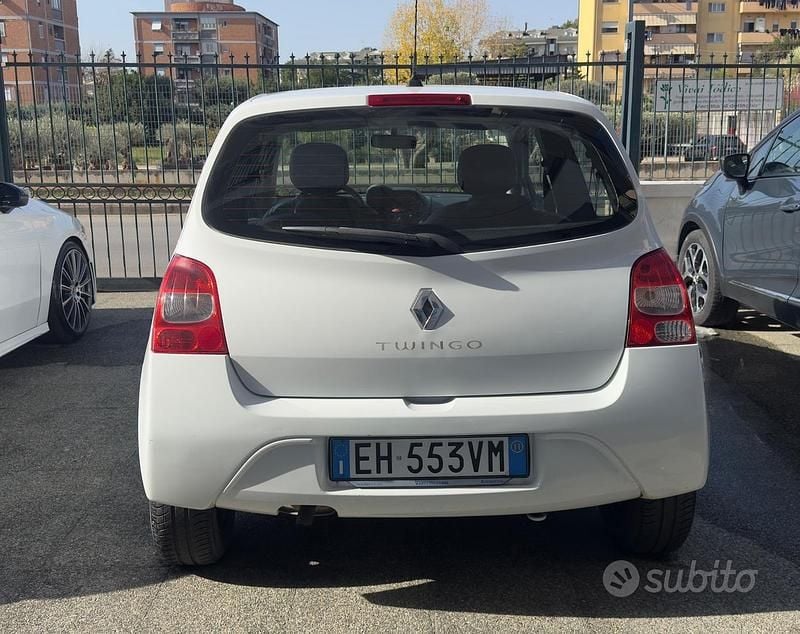 Usata Renault Twingo 74 CV (54 kW) 2012 Bianco Utilitaria