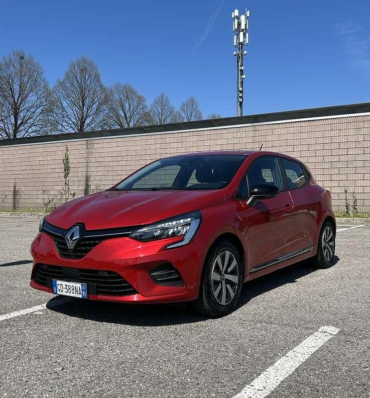 Usata Renault Clio V Zen 91 CV (66 kW) 2021 Berlina
