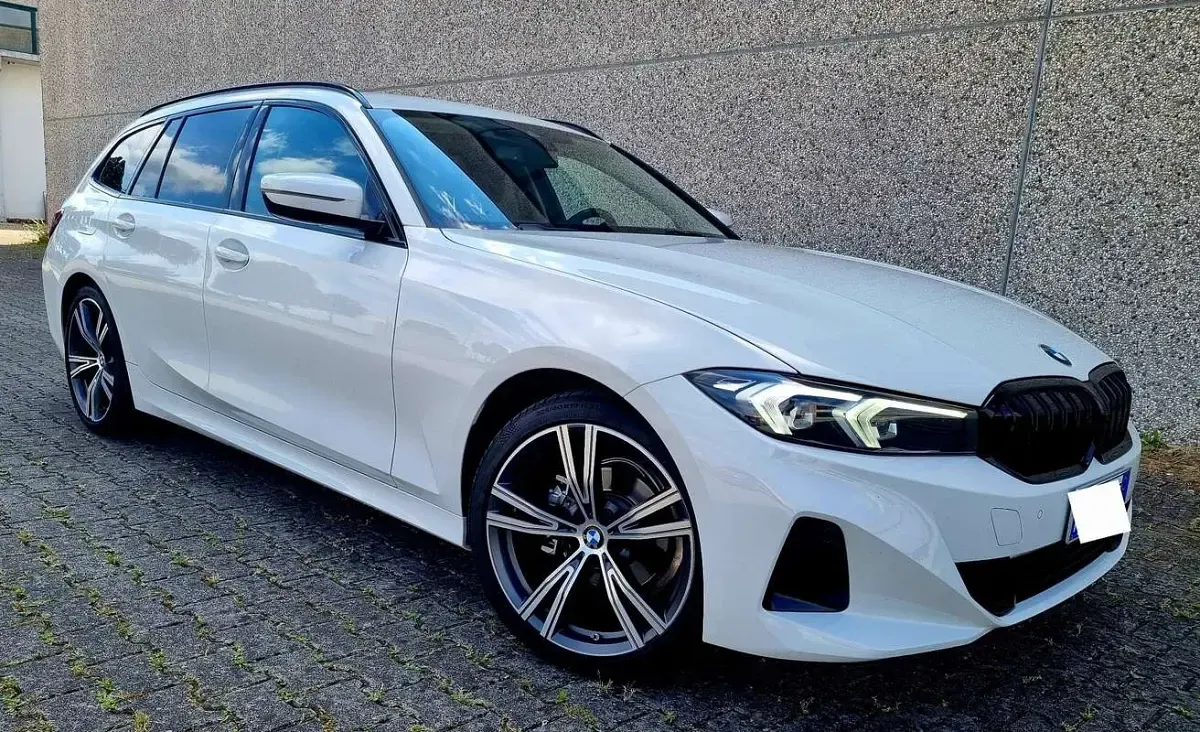 Usata BMW 318 Advantage 150 CV (110 kW) 2023 Station wagon