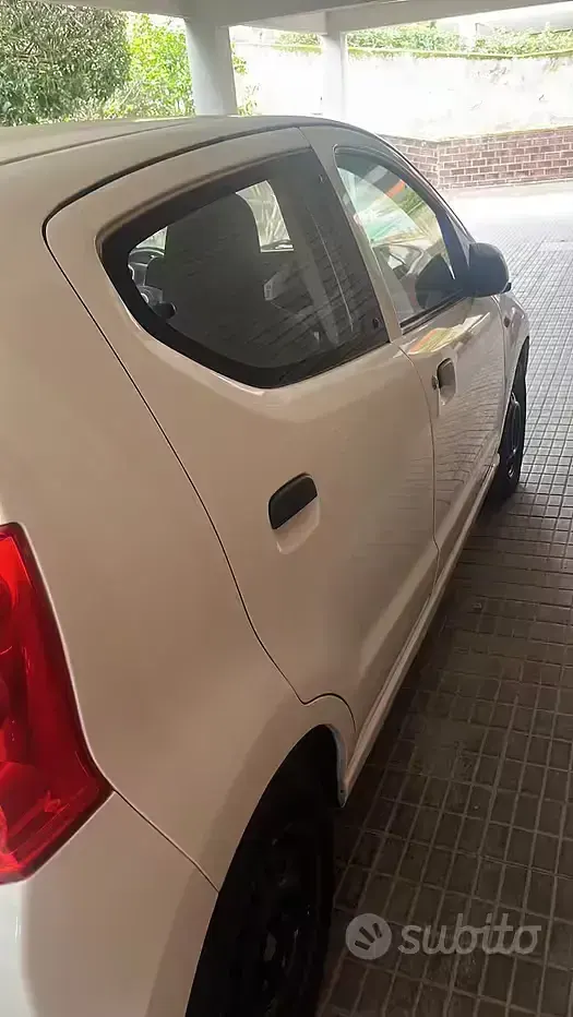 Usata Suzuki Alto 68 CV (50 kW) 2010 Bianco Utilitaria
