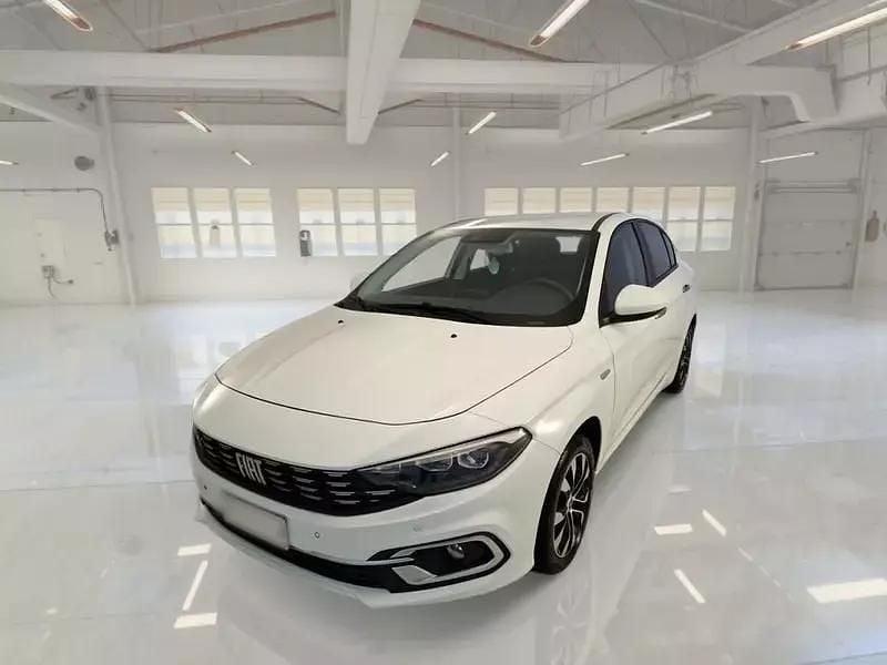 Usata 2023 Fiat Tipo Berlina | 16.200 € (Buon prezzo) - Immagine 1/4