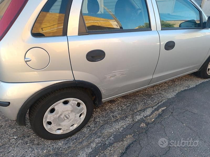Usata Opel Corsa 2003 Grigio Utilitaria