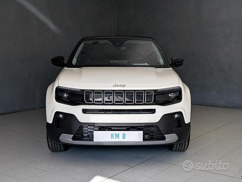 Nuova Jeep Avenger Summit 100 CV (73 kW) 2025 Bianco SUV