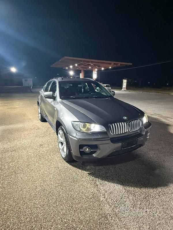 Grigio Usata 2010 BMW X6 SUV | 12.000 € (Ottimo prezzo) - Immagine 1/4