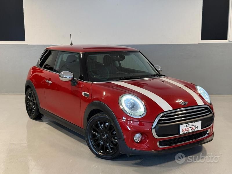 Usata Mini ONE 101 CV (74 kW) 2014 Rosso Utilitaria