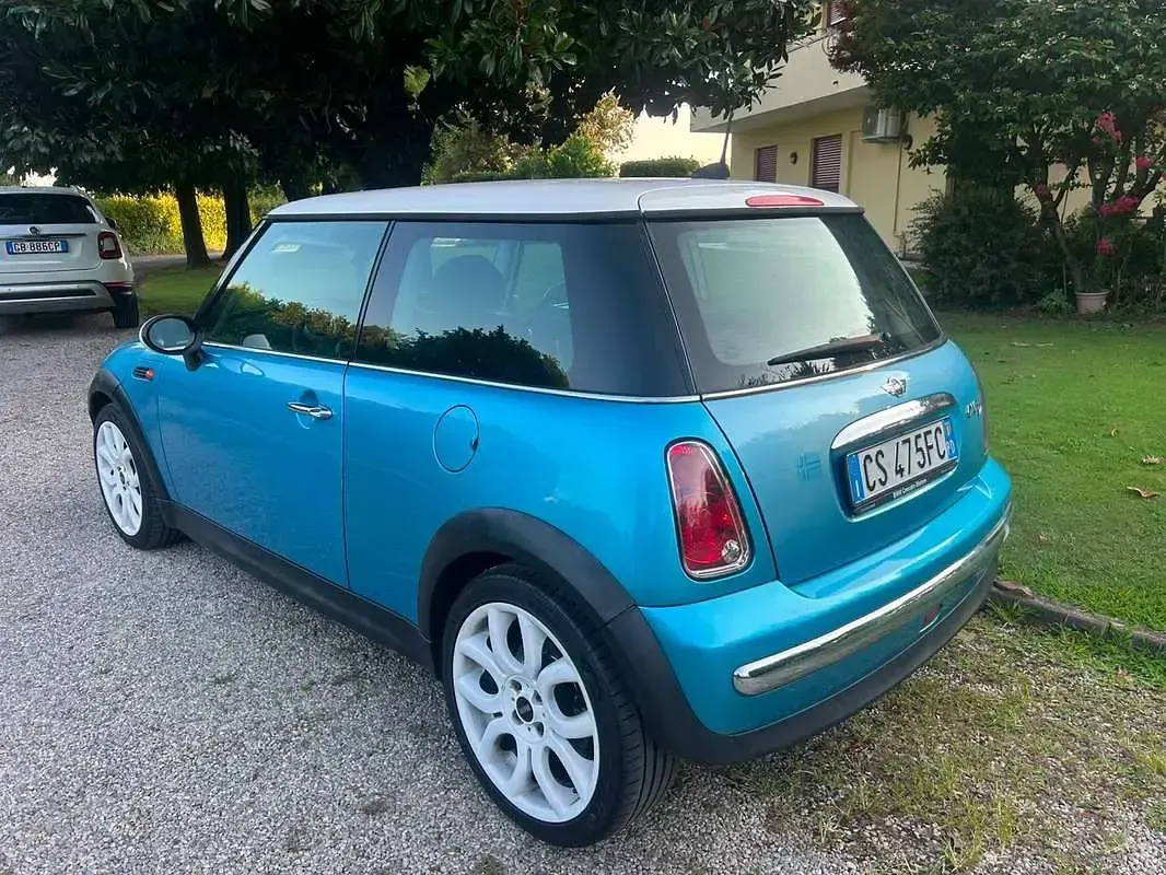 Usata Mini One D 75 CV (55 kW) 2004 Utilitaria