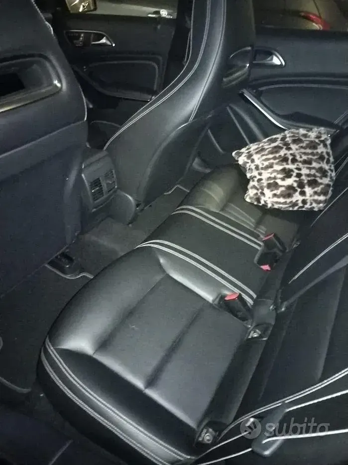 Usata Mercedes GLA200 Edition 136 CV (100 kW) 2019 Nero SUV