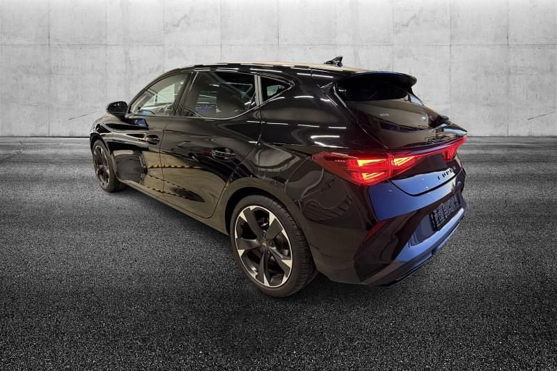 Usata Cupra Leon 150 CV (110 kW) 2025 Nero Berlina