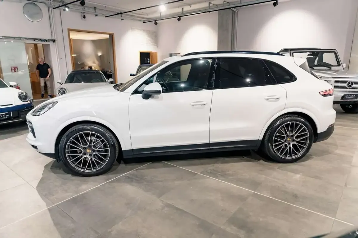 Usata Porsche Cayenne 340 CV (250 kW) 2020 Bianco SUV