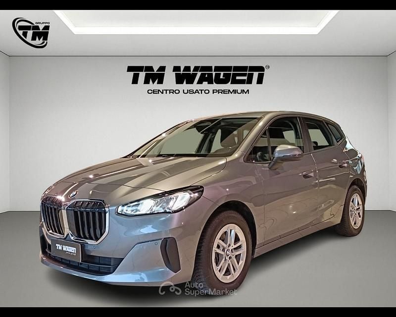 Usata BMW 220 Active Tourer 156 CV (114 kW) 2023 Gray Monovolume
