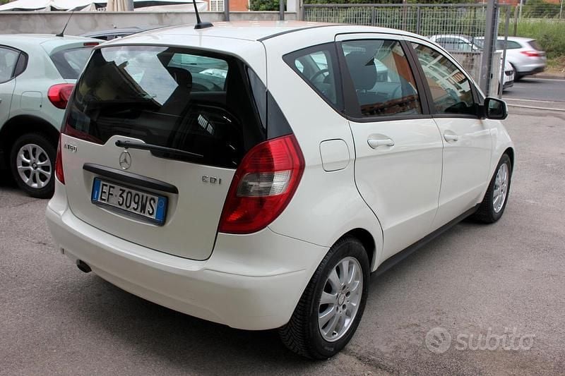 Occasion Mercedes A160 82 ch (60 kW) 2011 Blanc Monospace