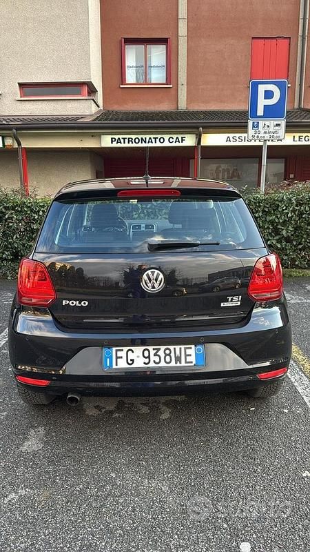 Usata VW Polo Comfortline 90 CV (66 kW) 2017 Nero Utilitaria
