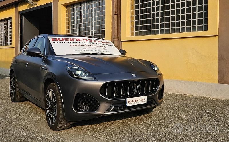 Grigio lava opaco perlato Usata 2022 Maserati Grecale GT SUV | 59.000 € (Buon prezzo) - Immagine 1/4