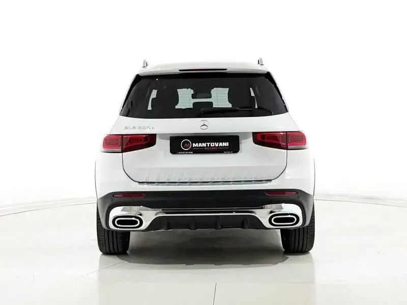 Usata Mercedes GLB200 Premium 150 CV (110 kW) 2023 Bianco SUV