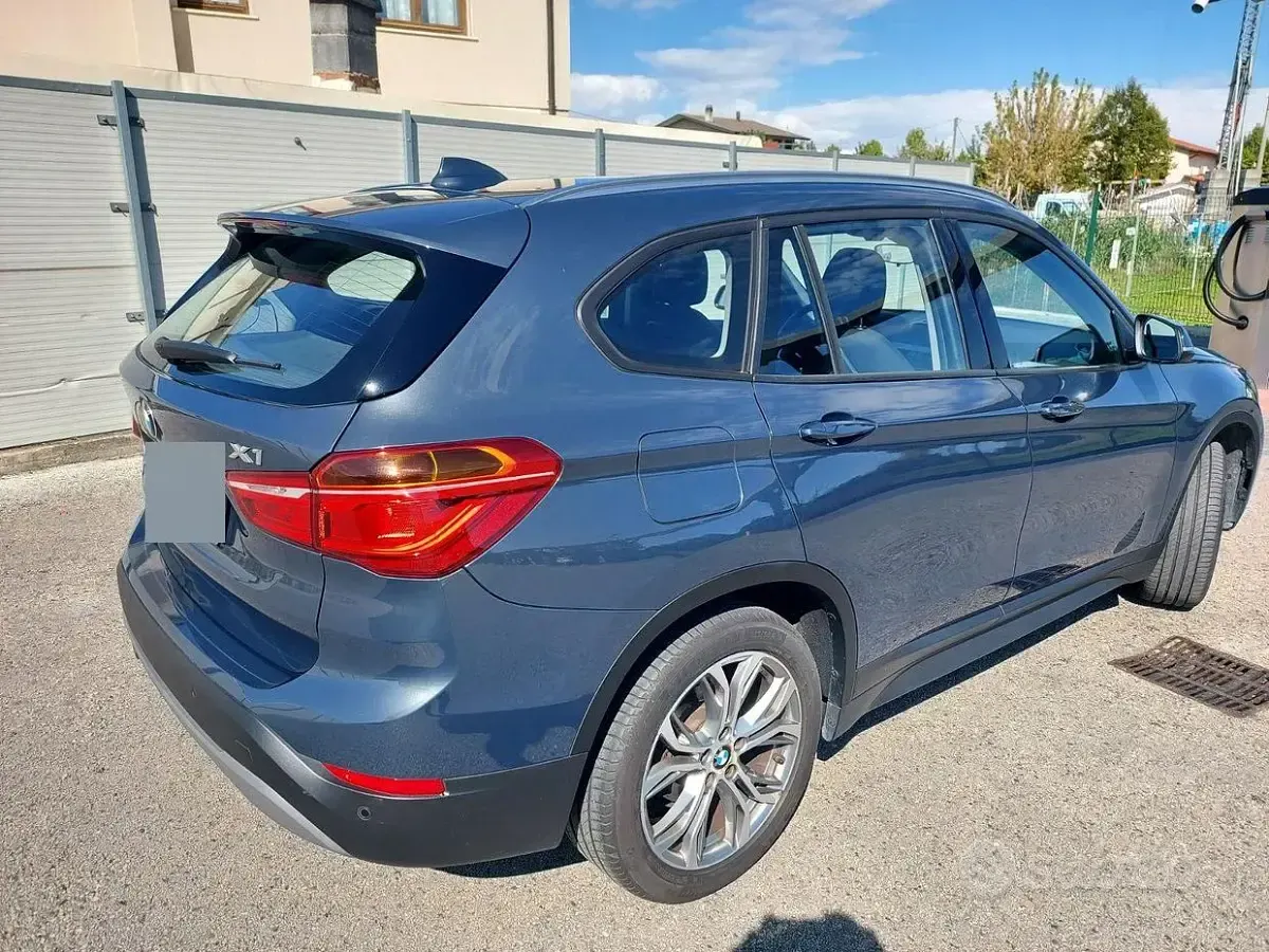 Usata BMW X1 150 CV (110 kW) 2015 SUV