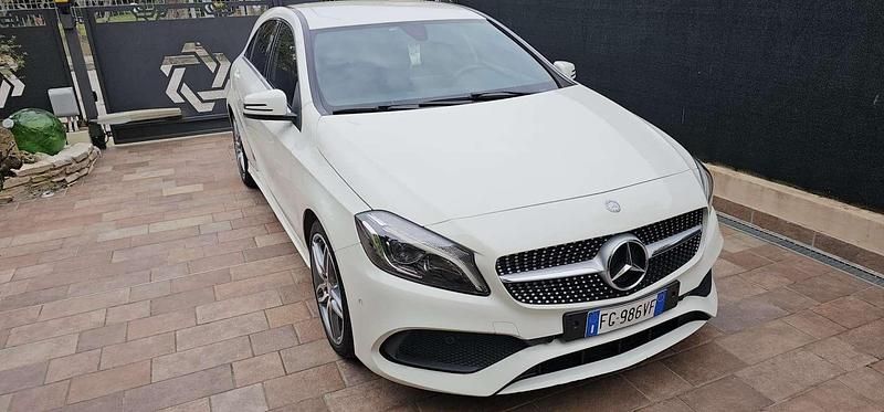 Usata Mercedes A180 Premium 109 CV (80 kW) 2014 Berlina