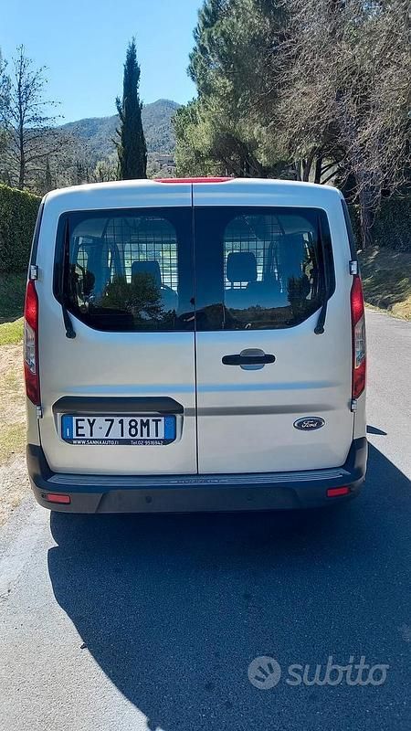 Usata Ford Tourneo 2015 Station wagon