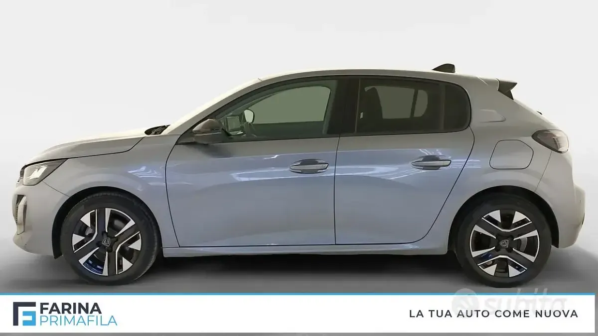 Usata Peugeot 208 Allure 101 CV (74 kW) 2025 Grigio artense Utilitaria