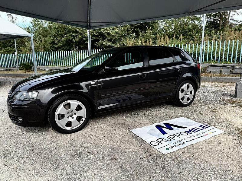 Usado Audi A3 Ambition 171 CV (125 kW) 2008 Gris Utilitario