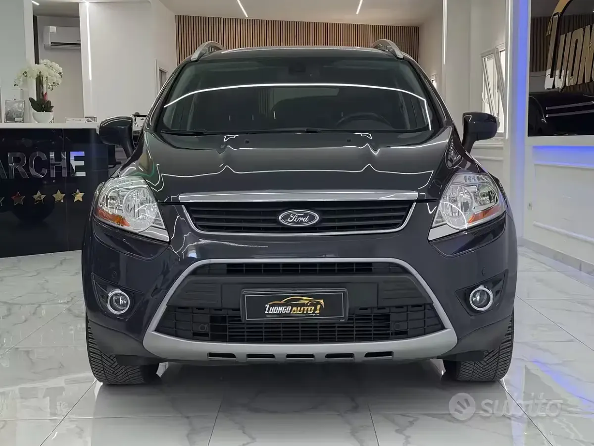 Usata Ford Kuga Titanium 163 CV (119 kW) 2012 Blu SUV