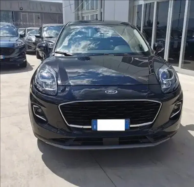 Usata Ford Puma Titanium 125 CV (91 kW) 2023 Agate black (metallizzato) SUV