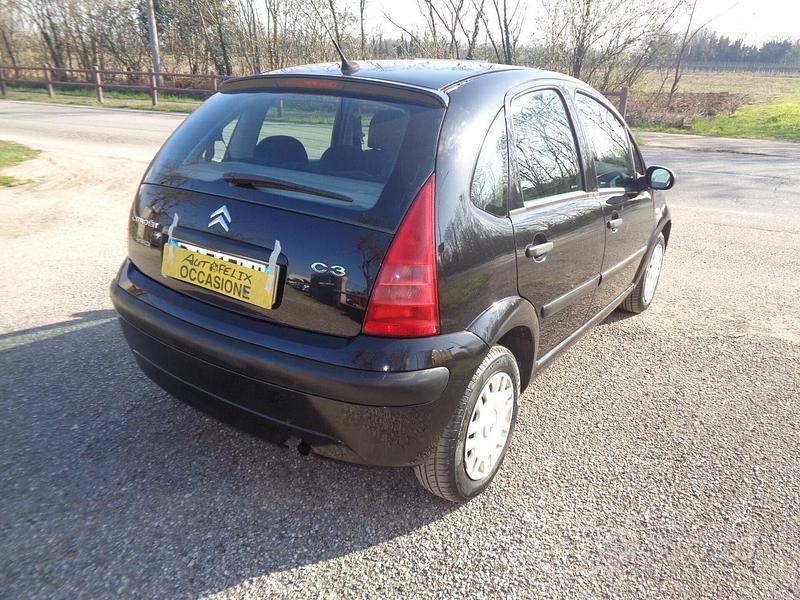 Usata Citroën C3 Elegance 60 CV (44 kW) 2007 Nero Berlina