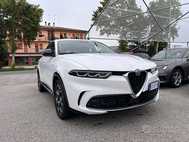 Usata Alfa Romeo Tonale Ti 131 CV (96 kW) 2024 Bianco SUV