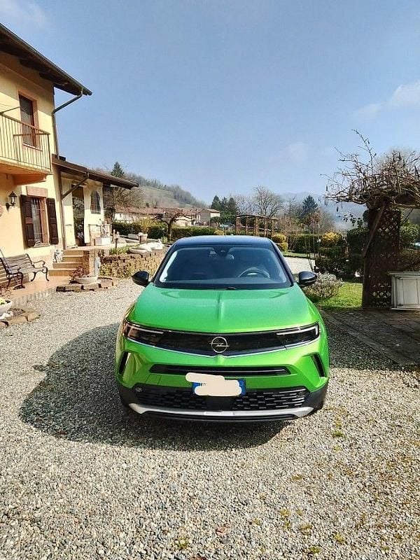 Usata Opel Mokka Elegance 131 CV (96 kW) 2021 Verde SUV