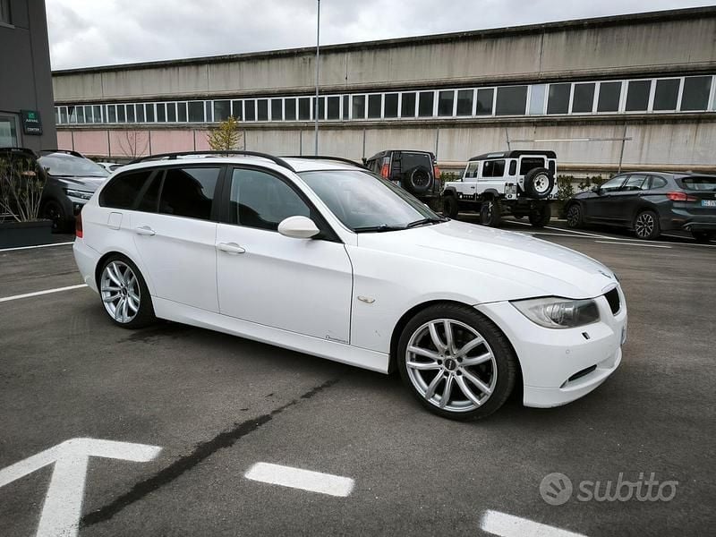 Usata BMW 320 177 CV (130 kW) 2008 Bianco Station wagon