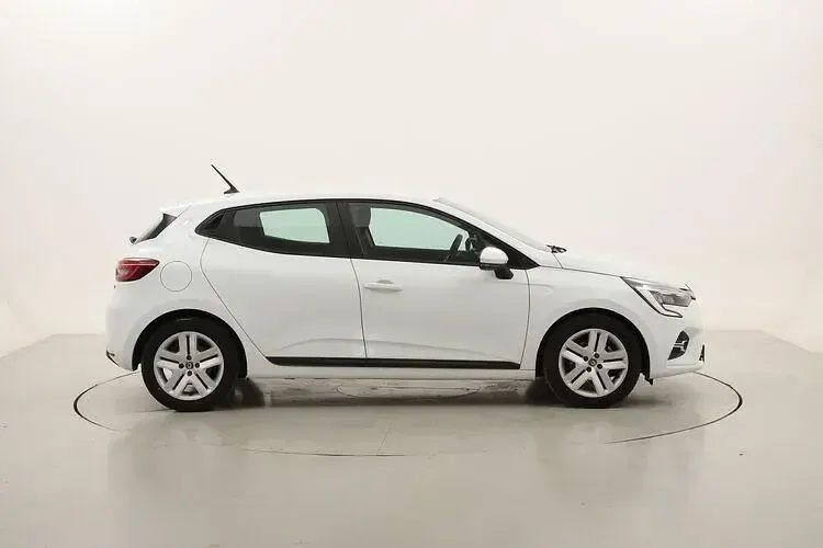 Usata Renault Clio V Business 140 CV (102 kW) 2021 Bianco Berlina