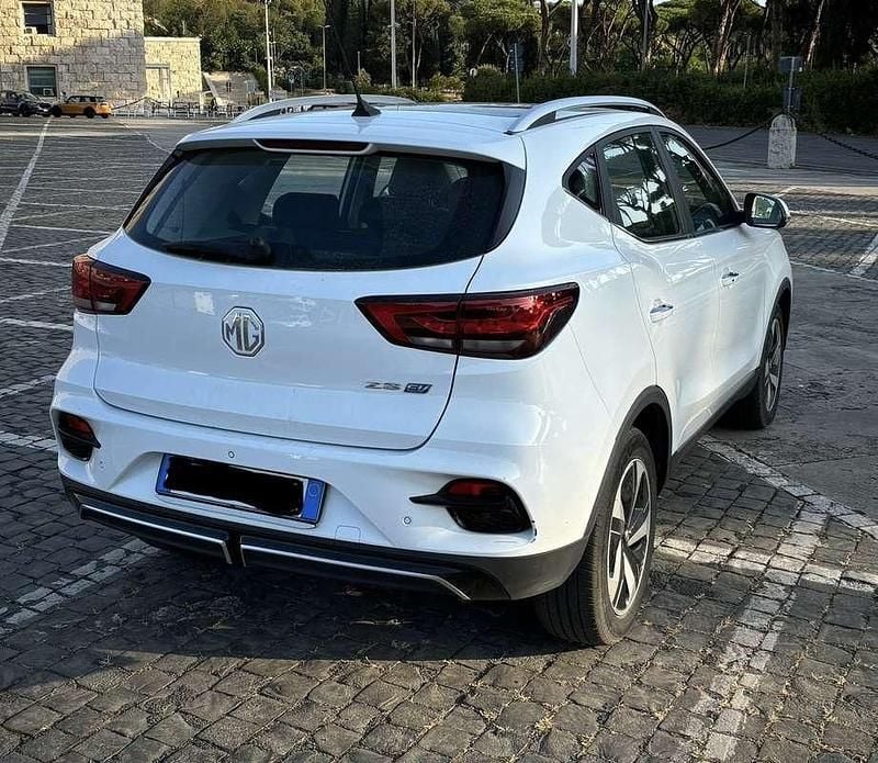 Usata MG ZS Luxury 72 kW (99 CV) 2022 SUV