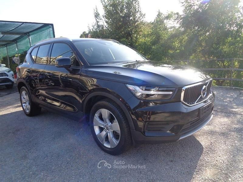 Nero Usata 2019 Volvo XC40 Business Edition SUV | 23.970 € (Buon prezzo) - Immagine 1/4