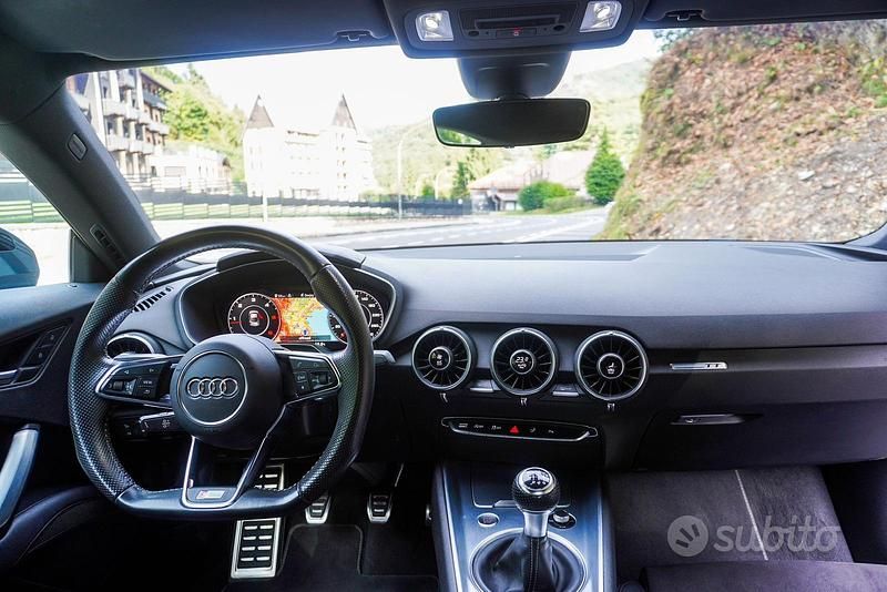 Usata Audi TT S-Line 184 CV (135 kW) 2015 Grigio Coupé