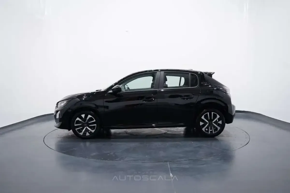 Nuova Peugeot 208 Style 101 CV (74 kW) 2025 Nero perla Utilitaria