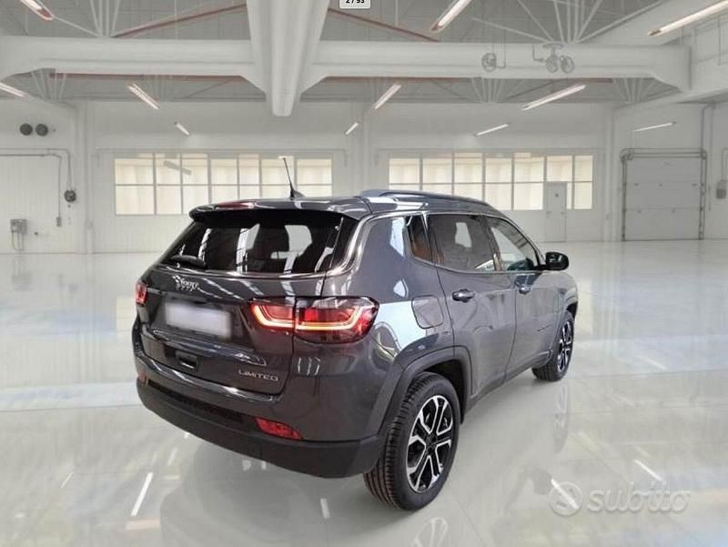 Usata Jeep Compass Limited 131 CV (96 kW) 2022 Grigio SUV