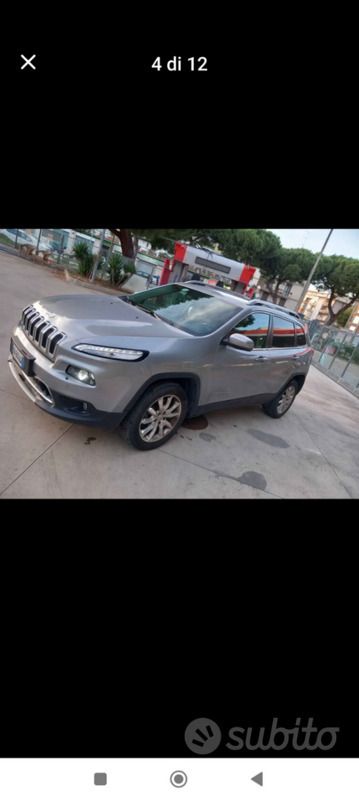 Usata Jeep Cherokee 80 CV (58 kW) 2015 Grigio SUV