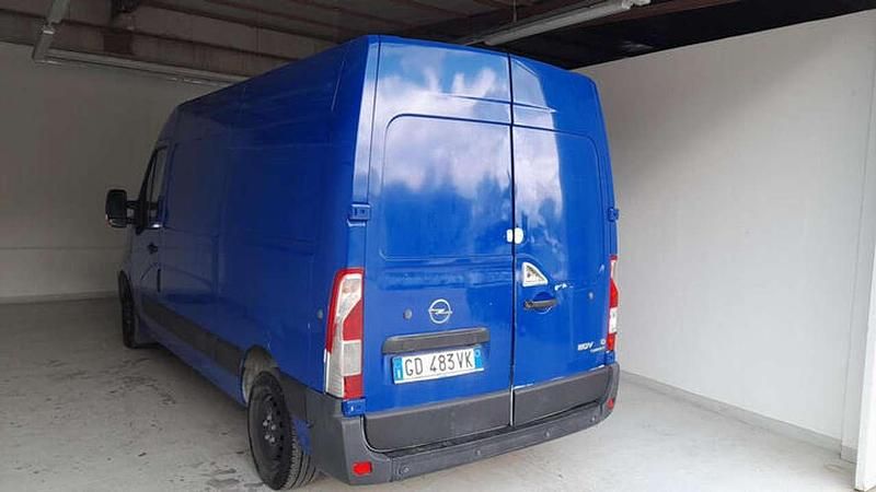 Usata Opel Movano S 150 CV (110 kW) 2021 Blu/azzurro Furgone