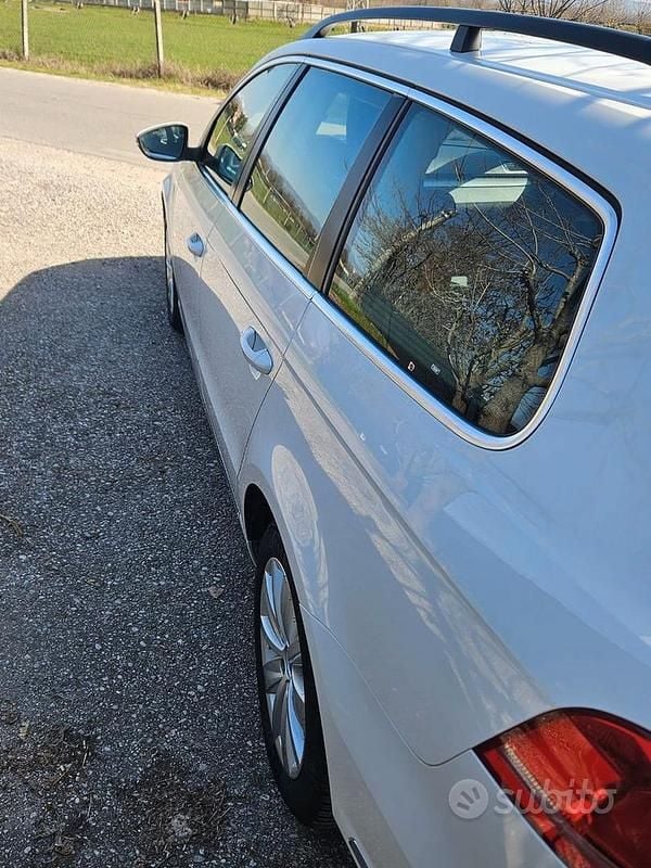 Usata VW Passat Comfortline 150 CV (110 kW) 2012 Bianco Station wagon