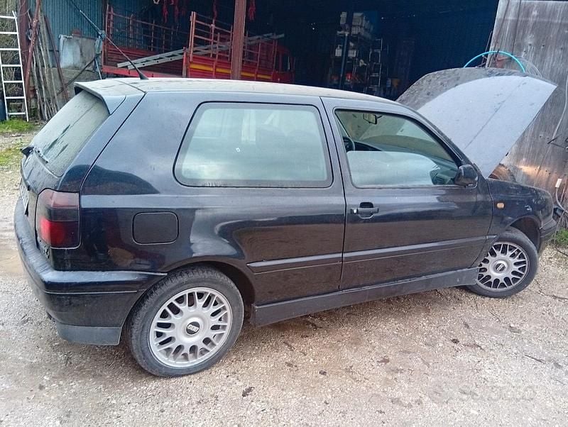 Usata VW Golf III 1999 Berlina