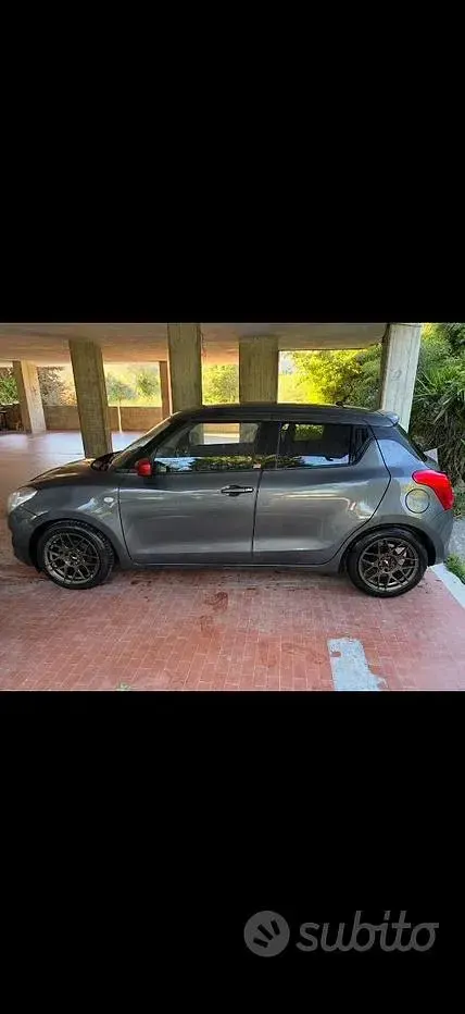 Usata Suzuki Swift 90 CV (66 kW) 2018 Grigio Utilitaria