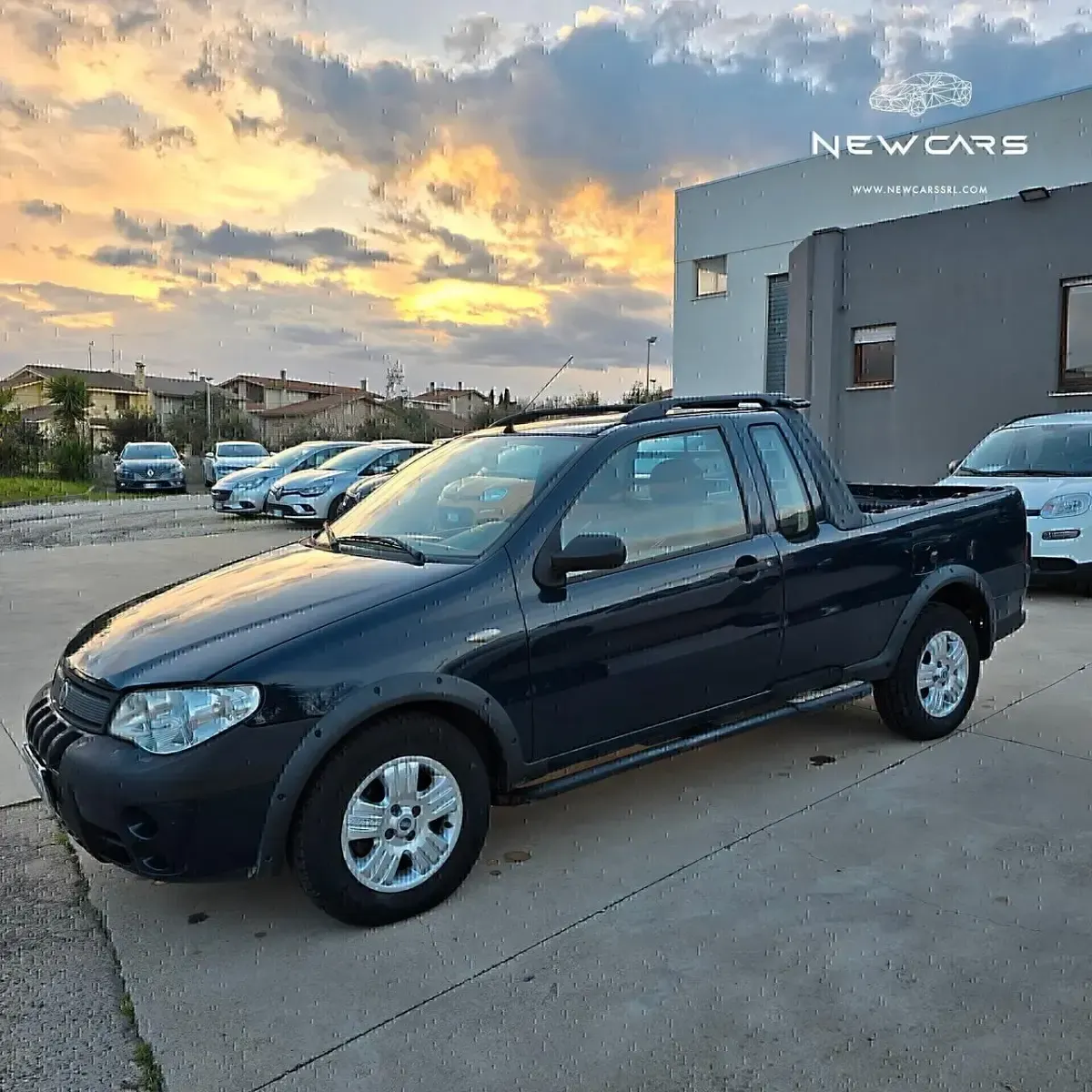 Usata Fiat Strada 84 CV (61 kW) 2007 Blu Pick-up