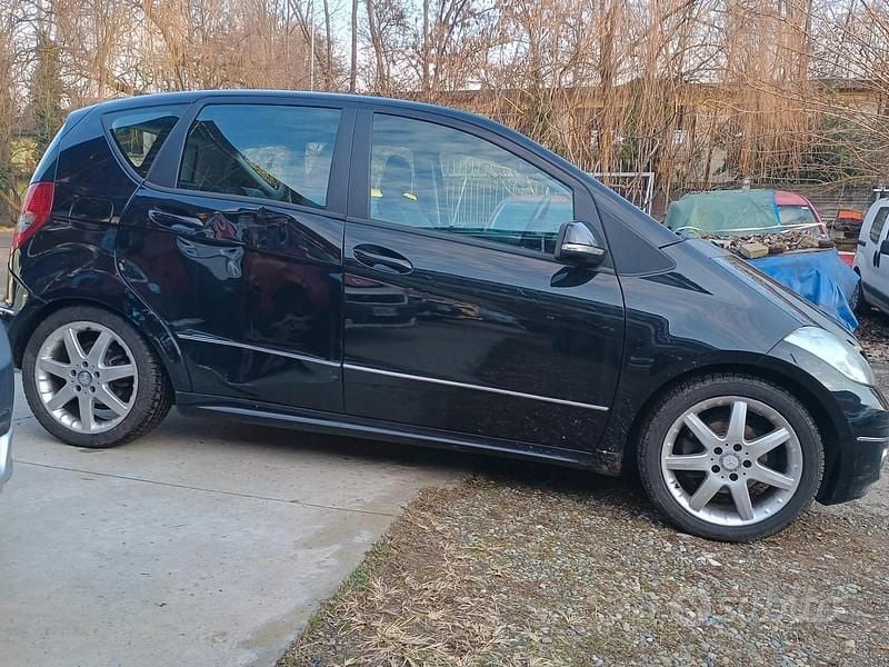 Usata Mercedes A180 Edition 108 CV (79 kW) 2011 Nero Berlina