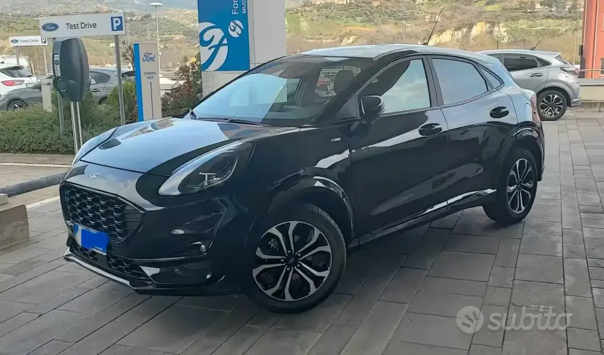 Usata Ford Puma ST-Line 125 CV (91 kW) 2020 Nero SUV