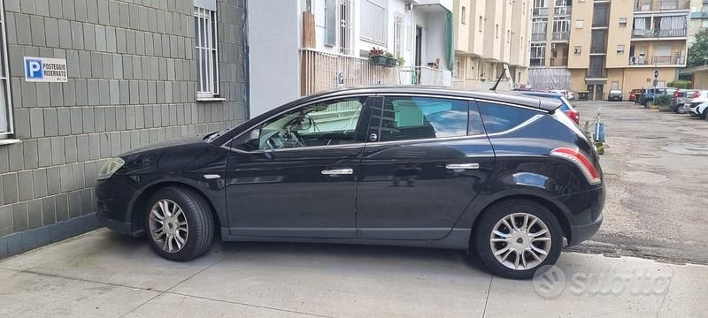 Usata Lancia Delta 2012 Utilitaria