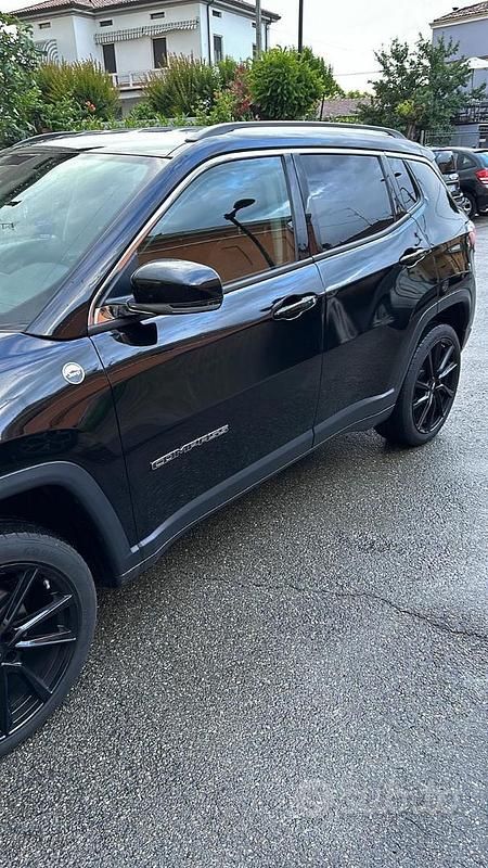 Usata Jeep Compass 170 CV (125 kW) 2017 Nero SUV