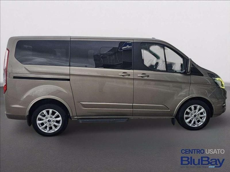 Usata Ford Tourneo Custom Titanium 131 CV (96 kW) 2020 Grigio Furgone