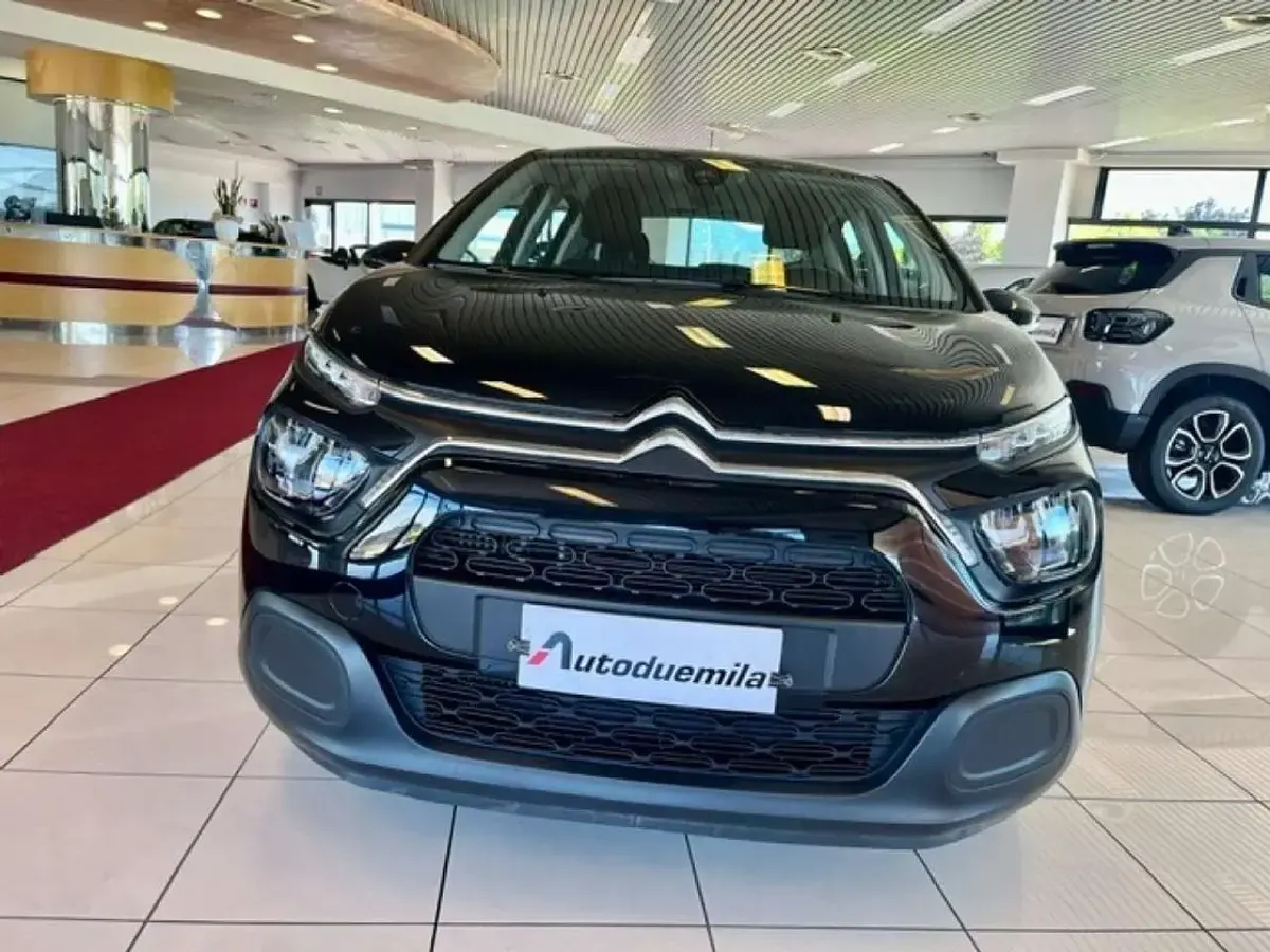 Usata Citroën C3 102 CV (75 kW) 2024 Nero Berlina
